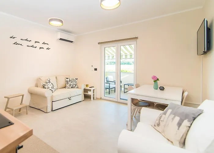 Casa de hóspedes Vet-centar 4*