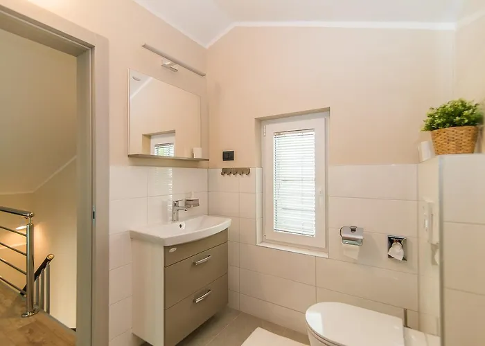 Casa de hóspedes Vet-centar 4*