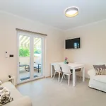 Guest house Vet-centar 4*